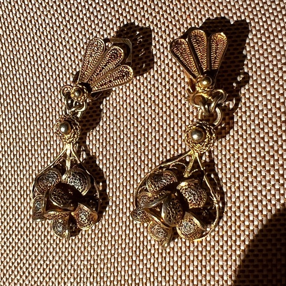 Victorian Etruscan filagree art nouveau Revival gold silver signed 925 Earrings - Picture 11 of 12